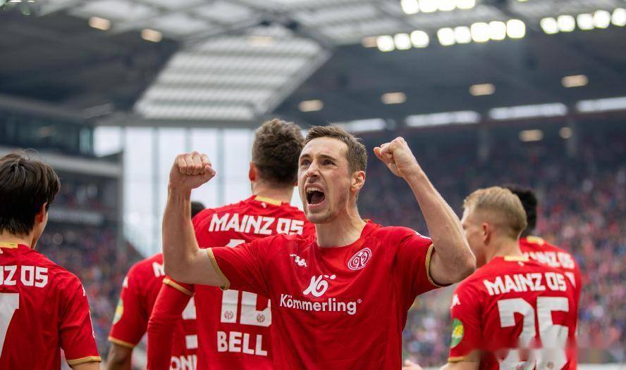 原创
            德甲｜美因茨 vs 勒沃库森：主场2战0胜，美因茨的进球全靠客场